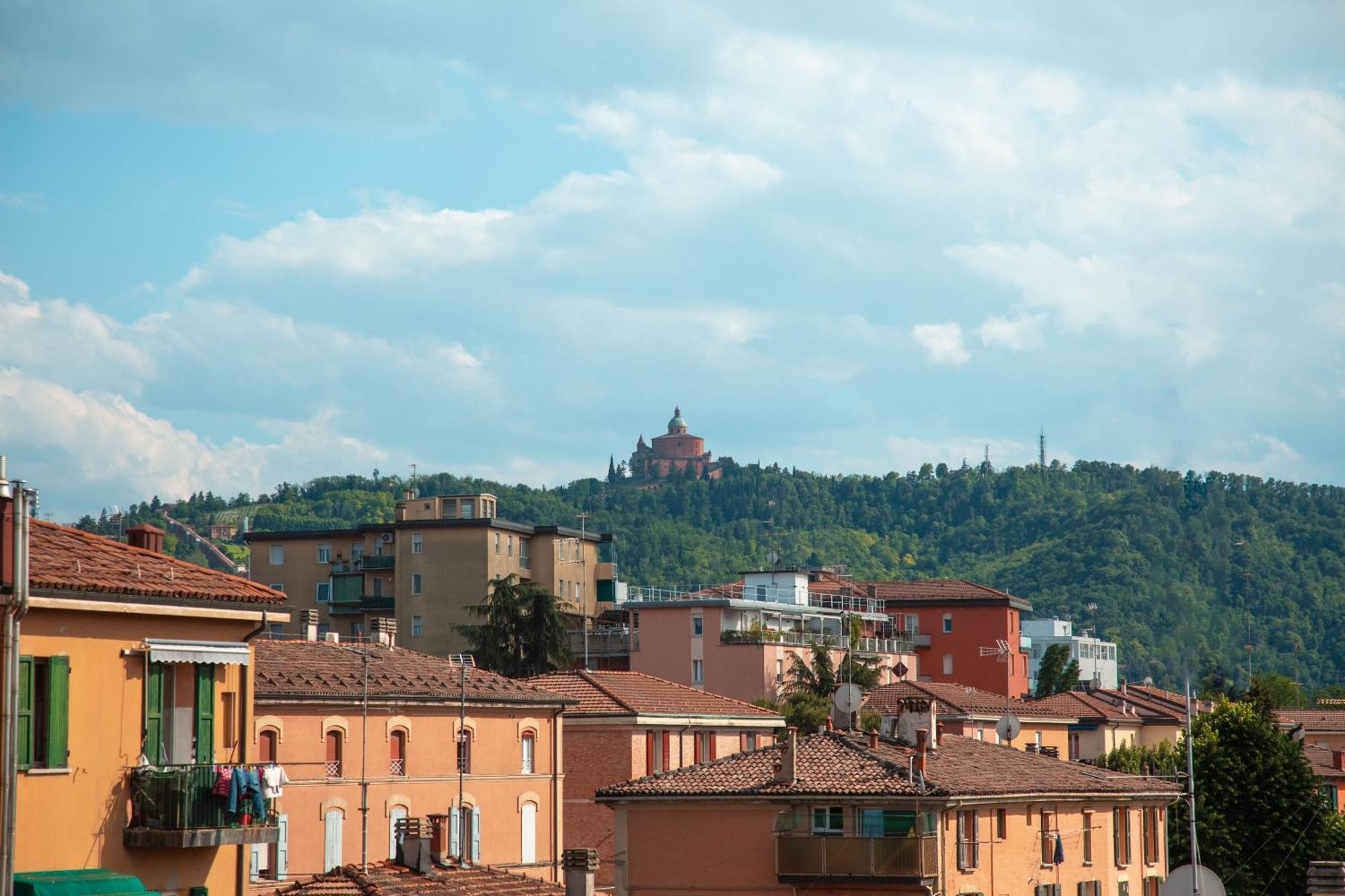 Appartamento Accogliente Con Vista San Luca Болонья Екстер'єр фото